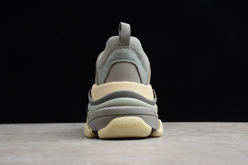 BALENCIAGA