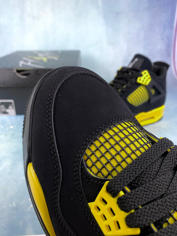 AIR JORDAN 4 ( THUENDER )