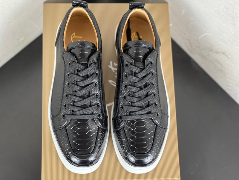 CHRISTIAN LOUBOUTIN 💎