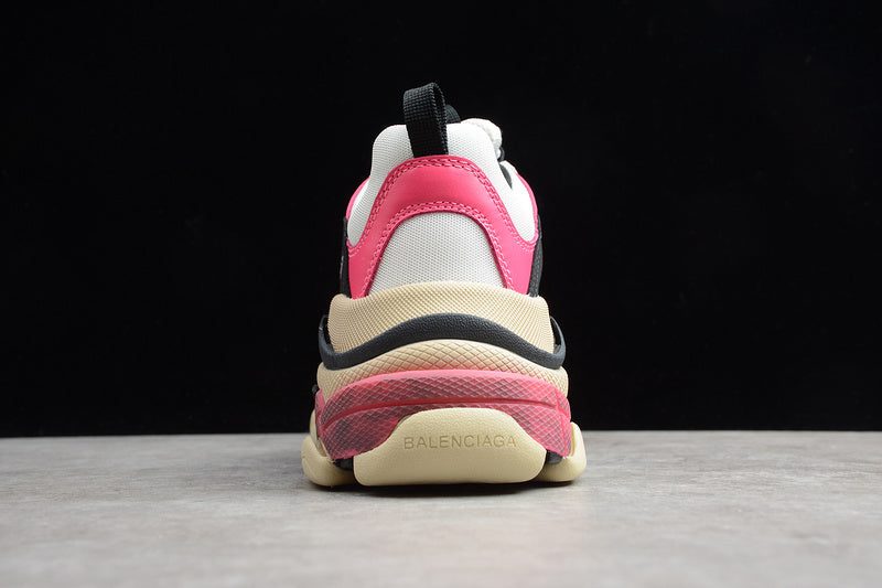BALENCIAGA