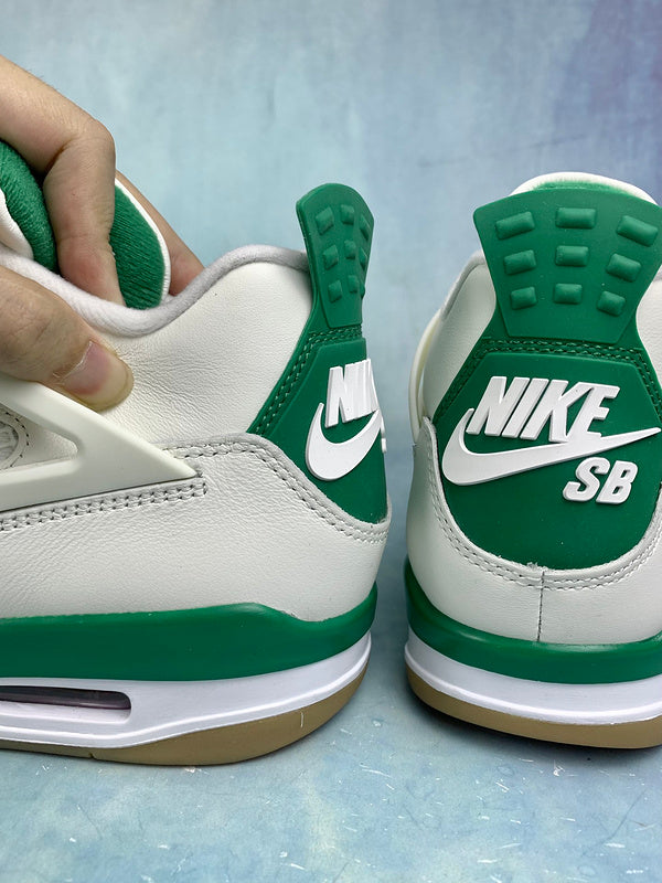 AIR JORDAN 4 ( PINE GREEN )
