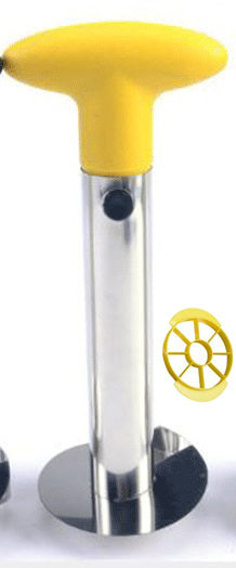 Pineapple Corer Esta ferramenta de aço inoxidável foi projetada especificamente para descascar, fatiar e retirar o caroço de abacaxi com facilidade.