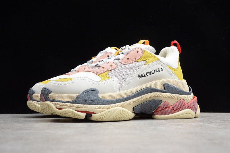 BALENCIAGA
