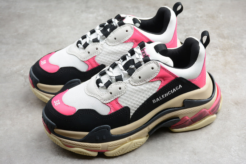 BALENCIAGA