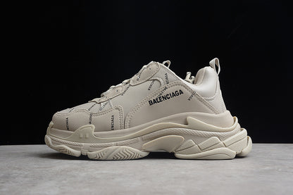BALENCIAGA