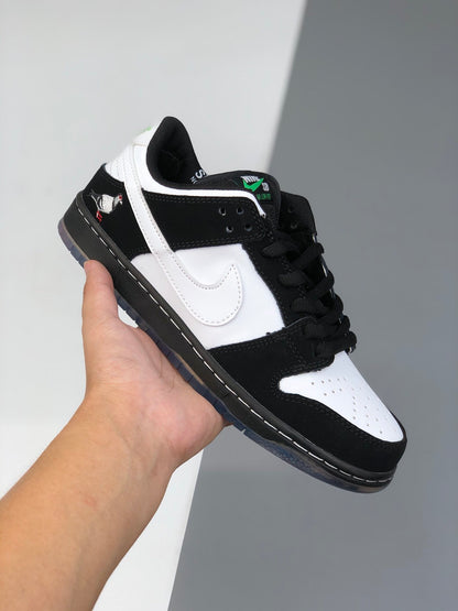 “Promoção : Nike Dunk Off-White e não só de 199,99€ por apenas 149,99€! Aproveite o desconto exclusivo e garanta o seu par desse modelo icônico. Estoque limitado!”