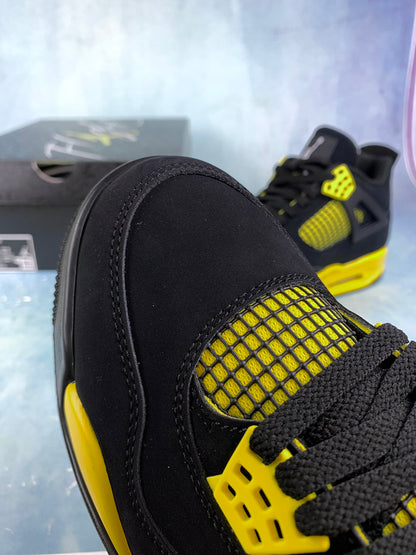 AIR JORDAN 4 ( THUENDER )