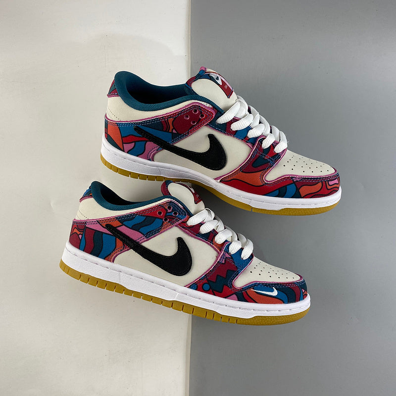 “Promoção: Nike Dunk Off-White e não só de 199,99€ por apenas 149,99€! Aproveite o desconto exclusivo e garanta o seu par desse modelo icônico. Estoque limitado!”