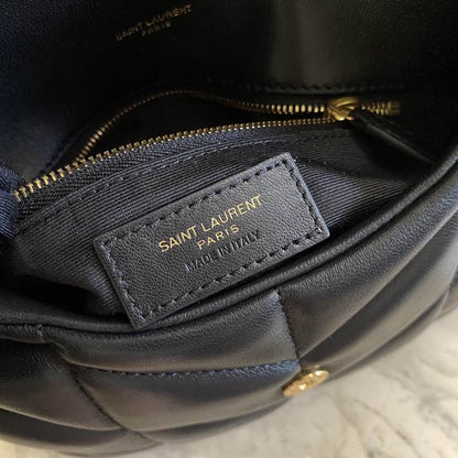 Saint Laurent Puffer Pequena