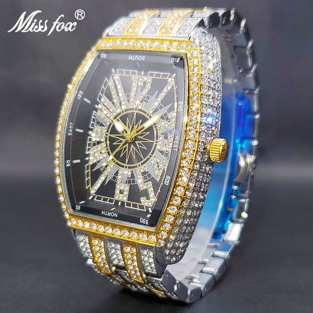 Iced Out Watch For Men Dê a si mesmo a atenção que você merece com este Iced Out Watch For Men. Criado para ter um estilo atemporal e elegância luxuosa, este relógio foi projetado para chamar a atenção, não importa onde você esteja.