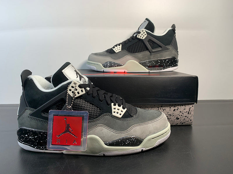 AIR JORDAN 4 ( FEAR )
