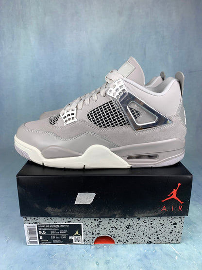 AIR JORDAN 4 ( FROZEN MOMENTS )