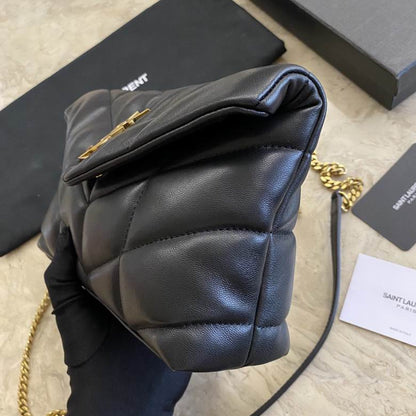 Saint Laurent Puffer Pequena