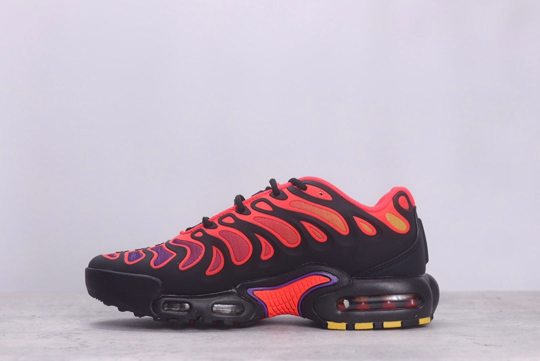 Nike TN (Air Max Plus): Um Ícone de Estilo e Performance