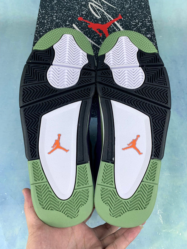 AIR JORDAN 4 ( CANYON PURPLE )