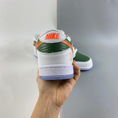 “Promoção : Nike Dunk Off-White e não só de 199,99€ por apenas 149,99€! Aproveite o desconto exclusivo e garanta o seu par desse modelo icônico. Estoque limitado!”