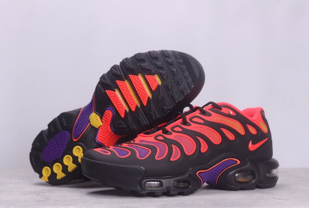 Nike TN (Air Max Plus): Um Ícone de Estilo e Performance