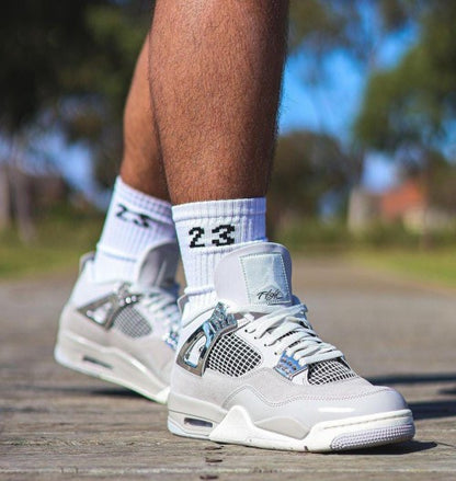 AIR JORDAN 4 ( FROZEN MOMENTS )