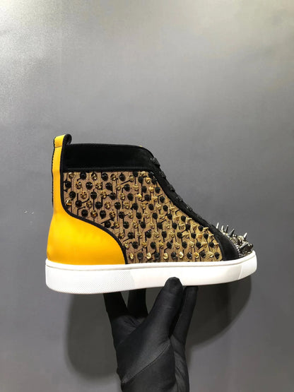 Luxuosa Christian Louboutin sola vermelha. Aproveite a nossa Promoção!