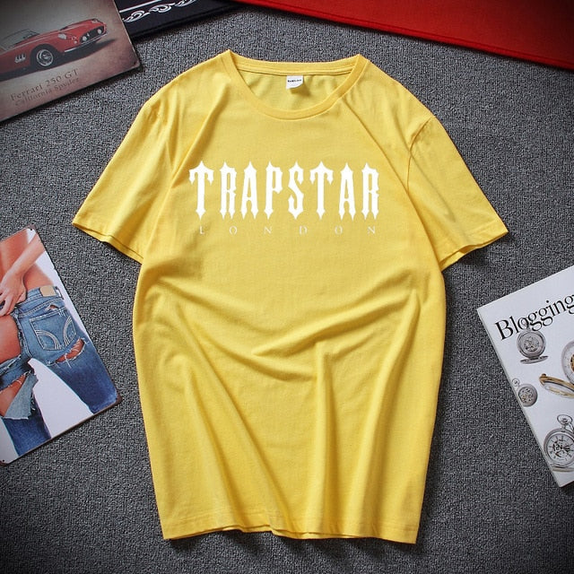 T-shirt Trapstar London Procurando uma camisa que faça você se destacar dos demais? Então confira a nova camiseta da Trapstar London!