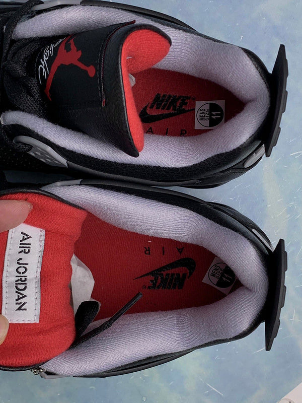 AIR JORDAN 4 ( BRED )