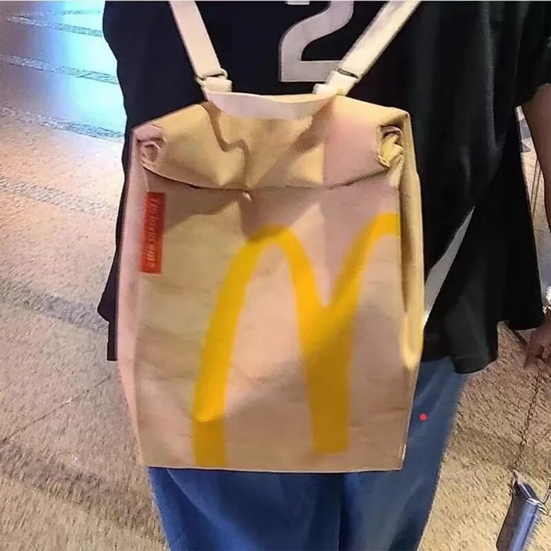 The famous Bag.  Compostas de veludo cotelê de alta qualidade, essas bolsas são projetadas não apenas para terem uma ótima aparência, mas também para serem incrivelmente duráveis e duradouras.