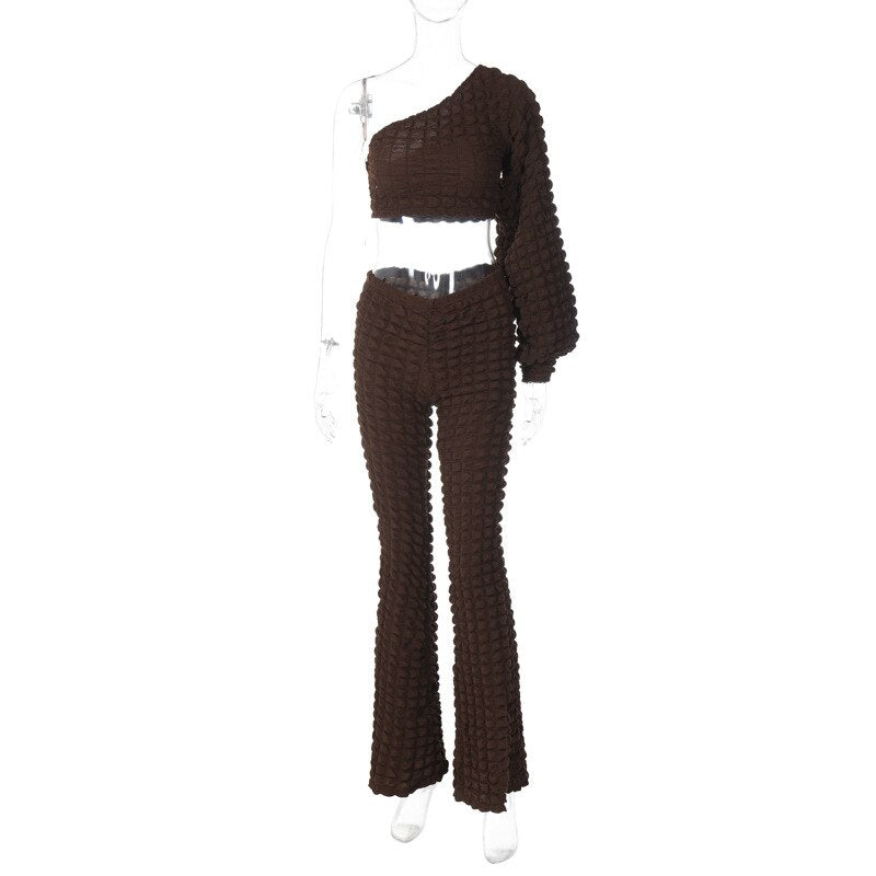 Textured Two Piece Set Fique fantástica e linda com nosso conjunto texturizado de duas peças. Este conjunto de roupas femininas de alta qualidade é elegante, chique e contemporâneo